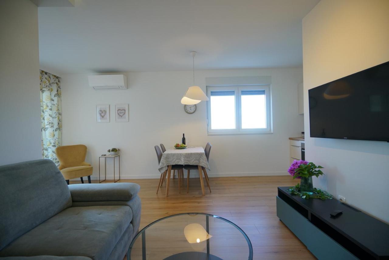 Apartment Perla Sukošan 외부 사진